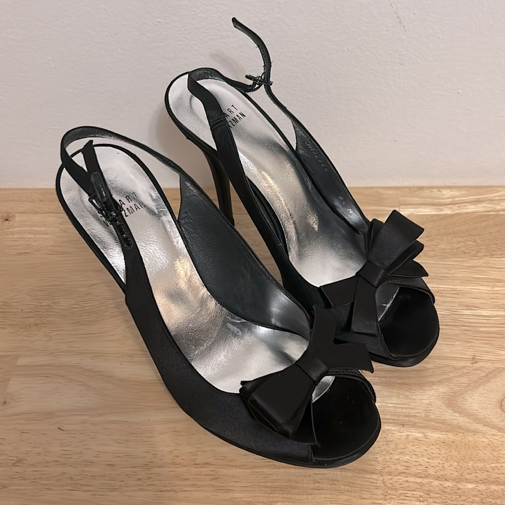 Stuart Weitzman Black Heels With Bows - image 2